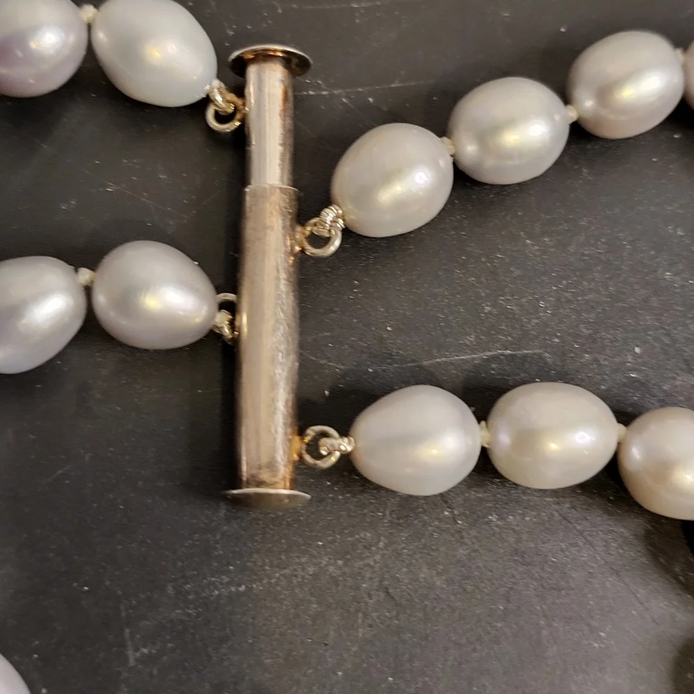 Vintage Genuine Pearl Necklace w/ 925 Sterling Silver Clasp 17" - Picture 8 of 13